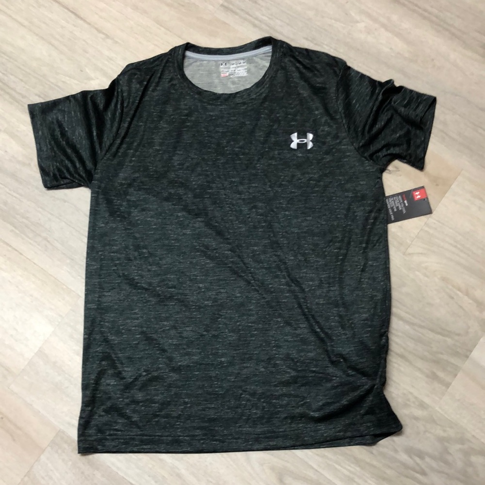 Under Armor Heat gear Top M